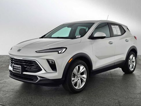 Used 2024 Buick Encore GX Preferred w/ Advanced Technology Package image 14