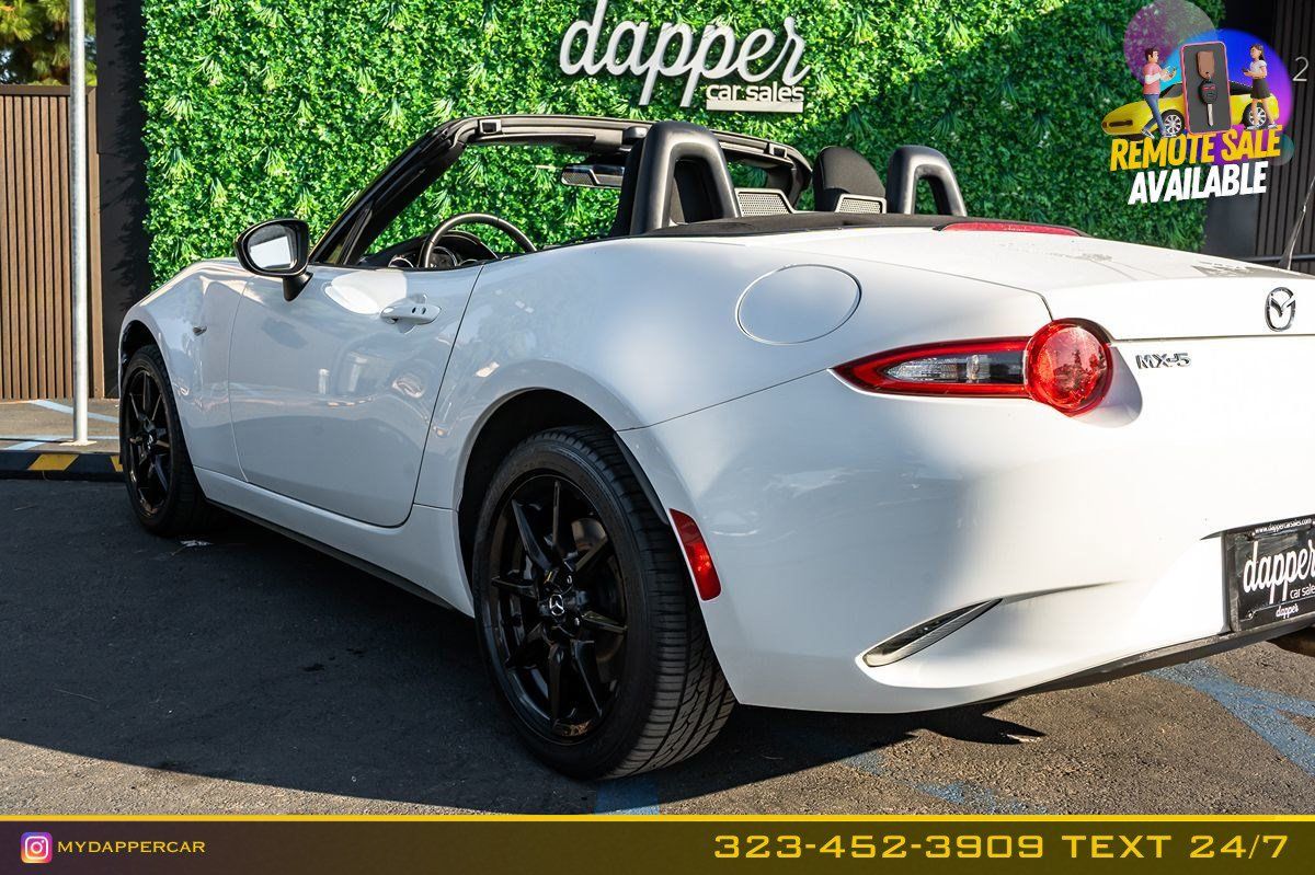 Used 2021 MAZDA MX-5 Miata Sport RWD image 7