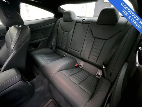 Used 2022 BMW M440i Coupe image 34