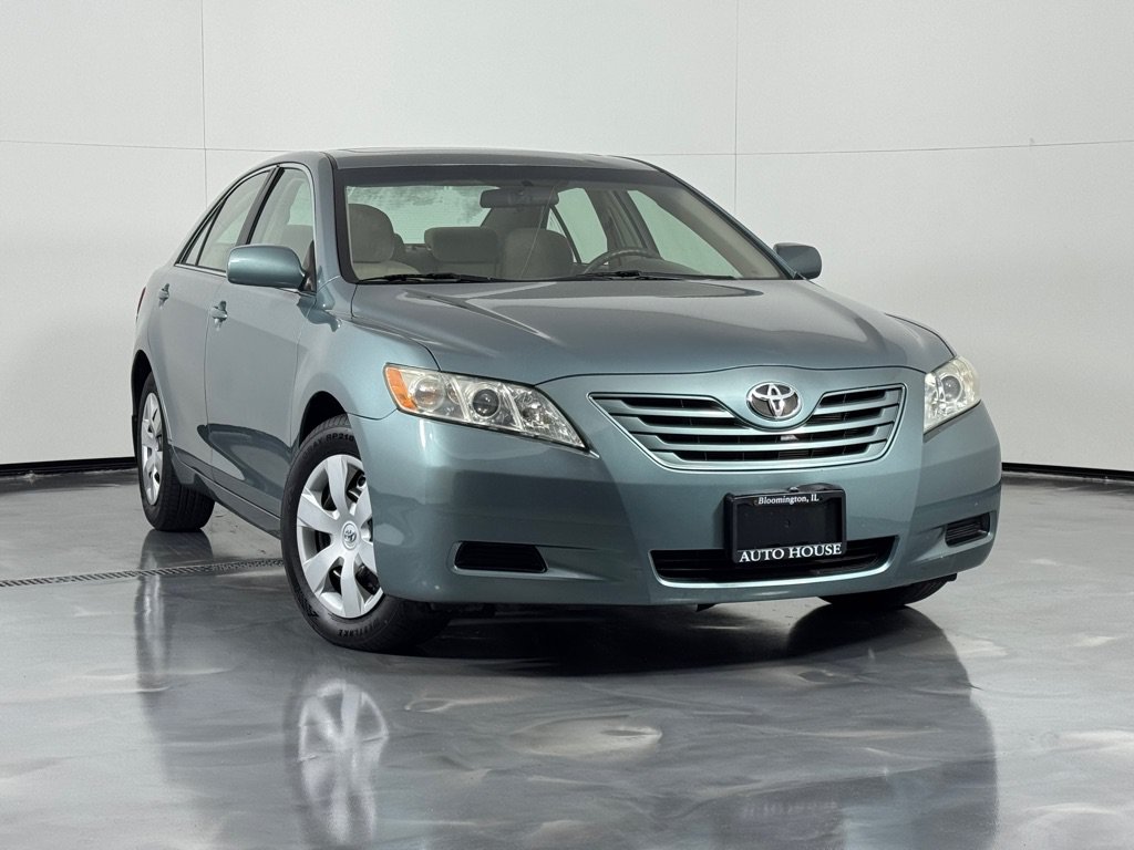 Used 2007 Toyota Camry LE FWD image 2