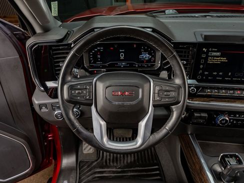 Used 2022 GMC Sierra 1500 Elevation w/ Elevation Premium Package image 20
