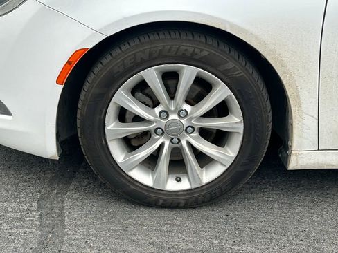 Used 2015 Chrysler 200 C image 12