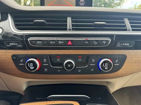 Used 2017 Audi Q7 3.0T Premium Plus AWD/4WD image 16