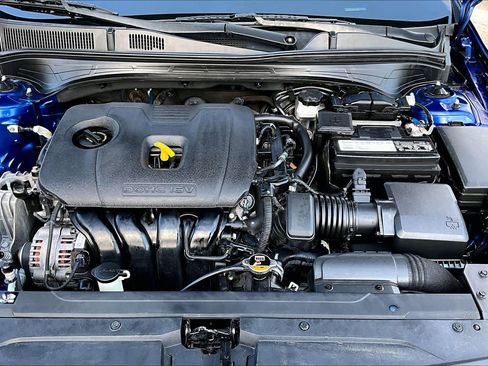 Used 2019 Kia Forte LXS FWD image 32