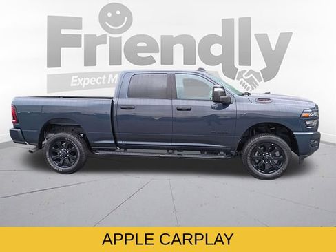 Used 2025 RAM 2500 Big Horn AWD/4WD image 4