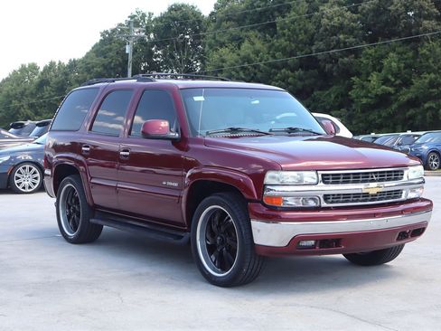 Used 2002 Chevrolet Tahoe LS w/ Traction Pkg RWD image 9