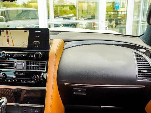 Certified 2023 INFINITI QX80 Sensory w/ Cargo Package AWD/4WD image 17