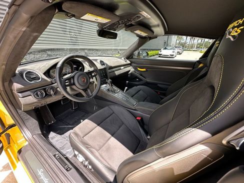 Used 2024 Porsche 718 Boxster Spyder RS image 4