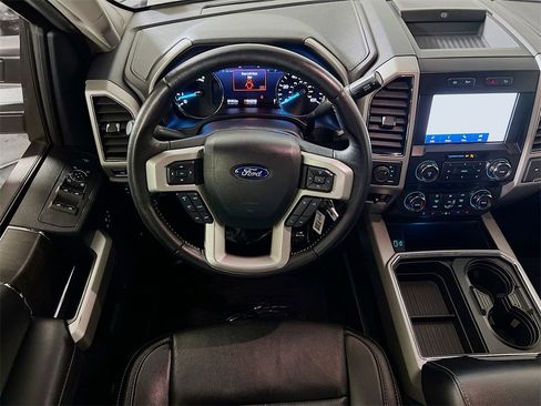 Used 2021 Ford F250 Lariat image 19