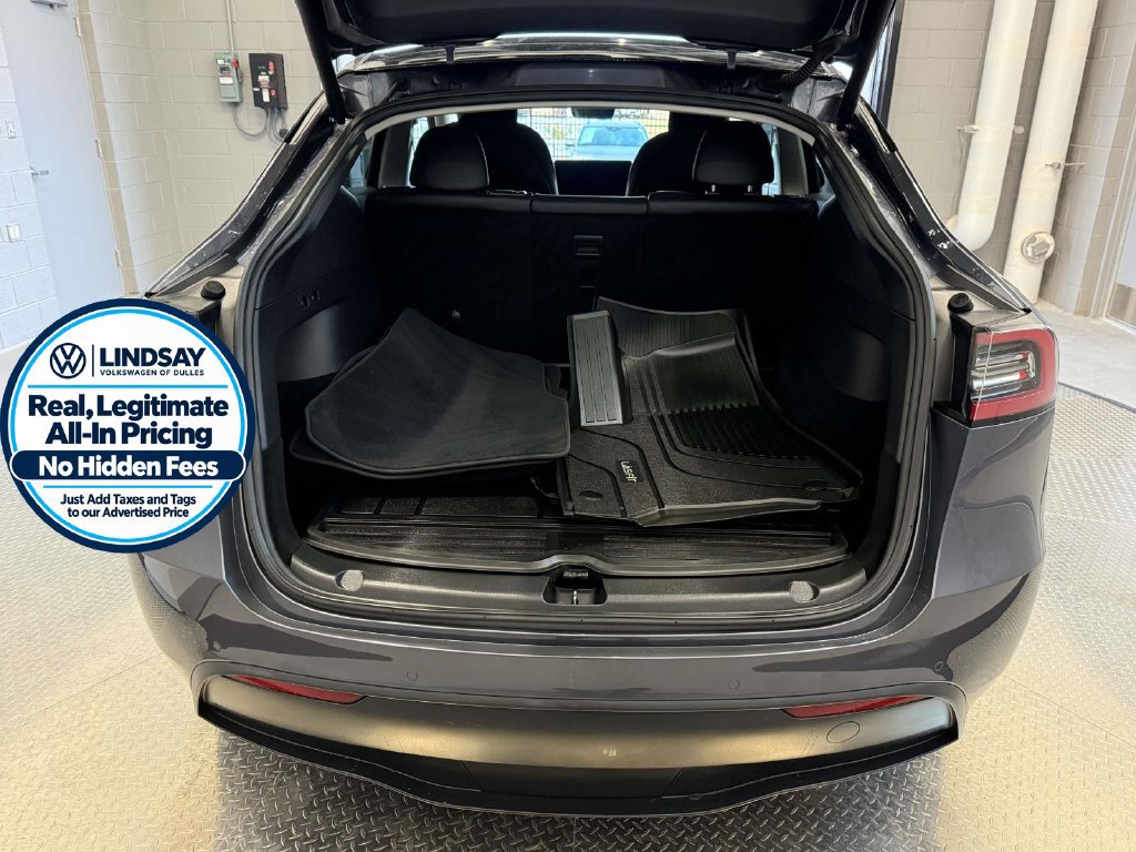 Used 2021 Tesla Model Y Long Range AWD/4WD image 16