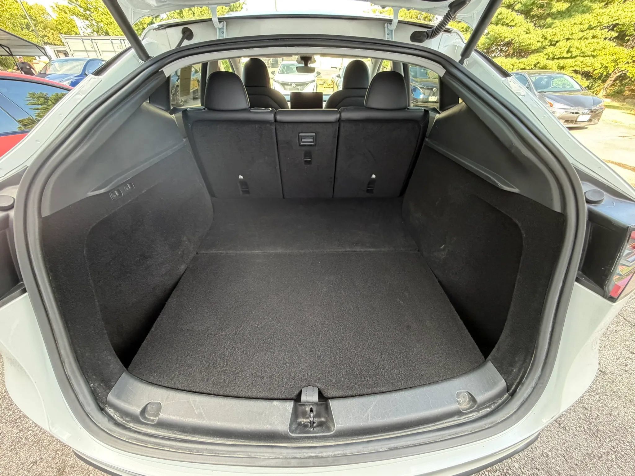 Used 2023 Tesla Model Y Long Range AWD/4WD image 20
