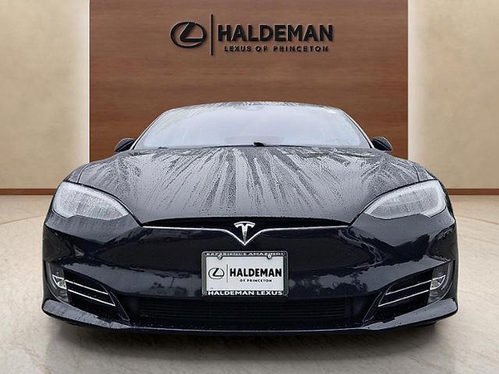 Used 2016 Tesla Model S RWD image 2