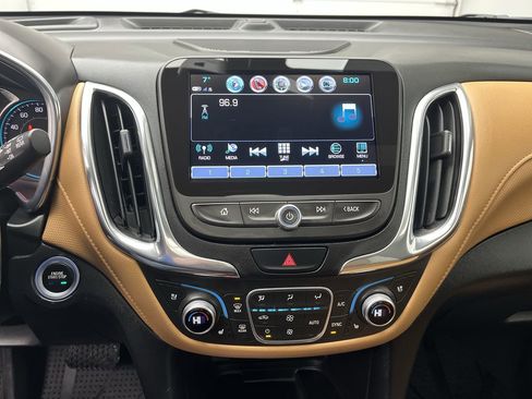 Used 2018 Chevrolet Equinox Premier image 18