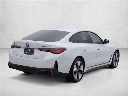 Used 2023 BMW i4 eDrive35 RWD image 5