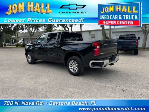 Used 2024 Chevrolet Silverado 1500 LT AWD/4WD image 8