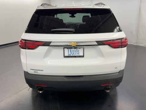 Used 2023 Chevrolet Traverse LT image 10