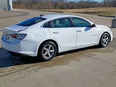 Used 2016 Chevrolet Malibu LS image 13