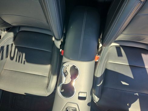 Used 2024 Ford Mustang GT Premium image 14