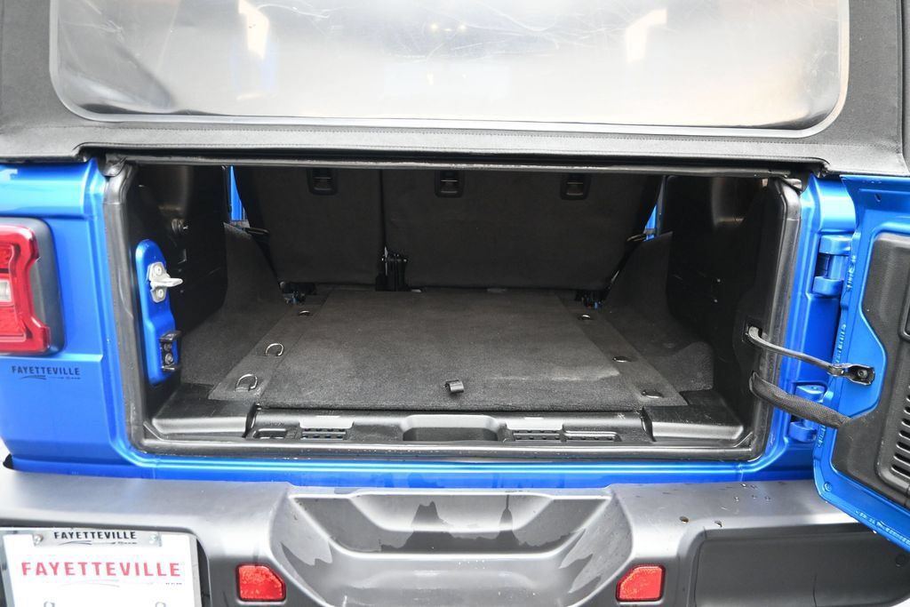 Used 2021 Jeep Wrangler Unlimited Sport AWD/4WD image 11