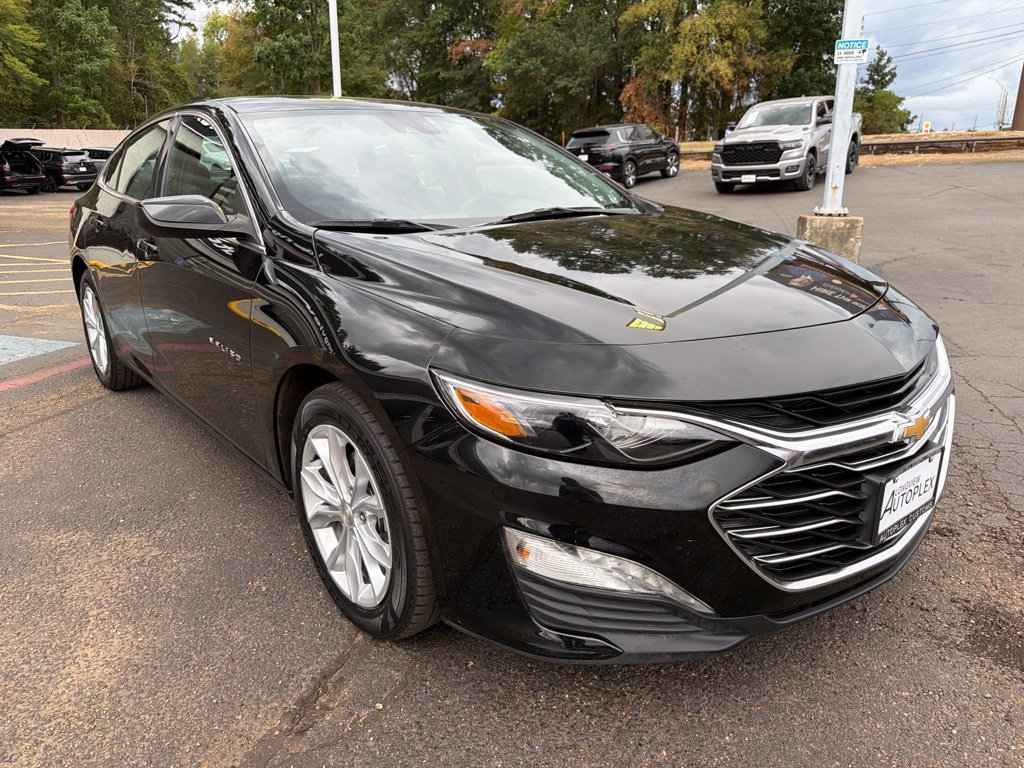 Used 2024 Chevrolet Malibu LT FWD image 4