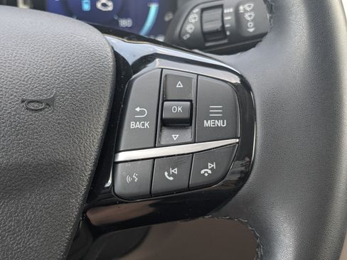 Used 2022 Ford Escape SEL w/ Technology Package FWD image 28