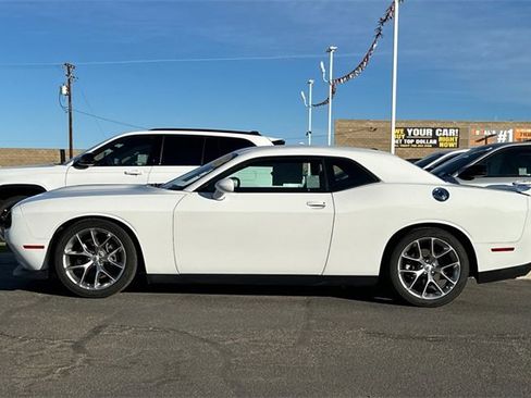 Certified 2022 Dodge Challenger GT image 7