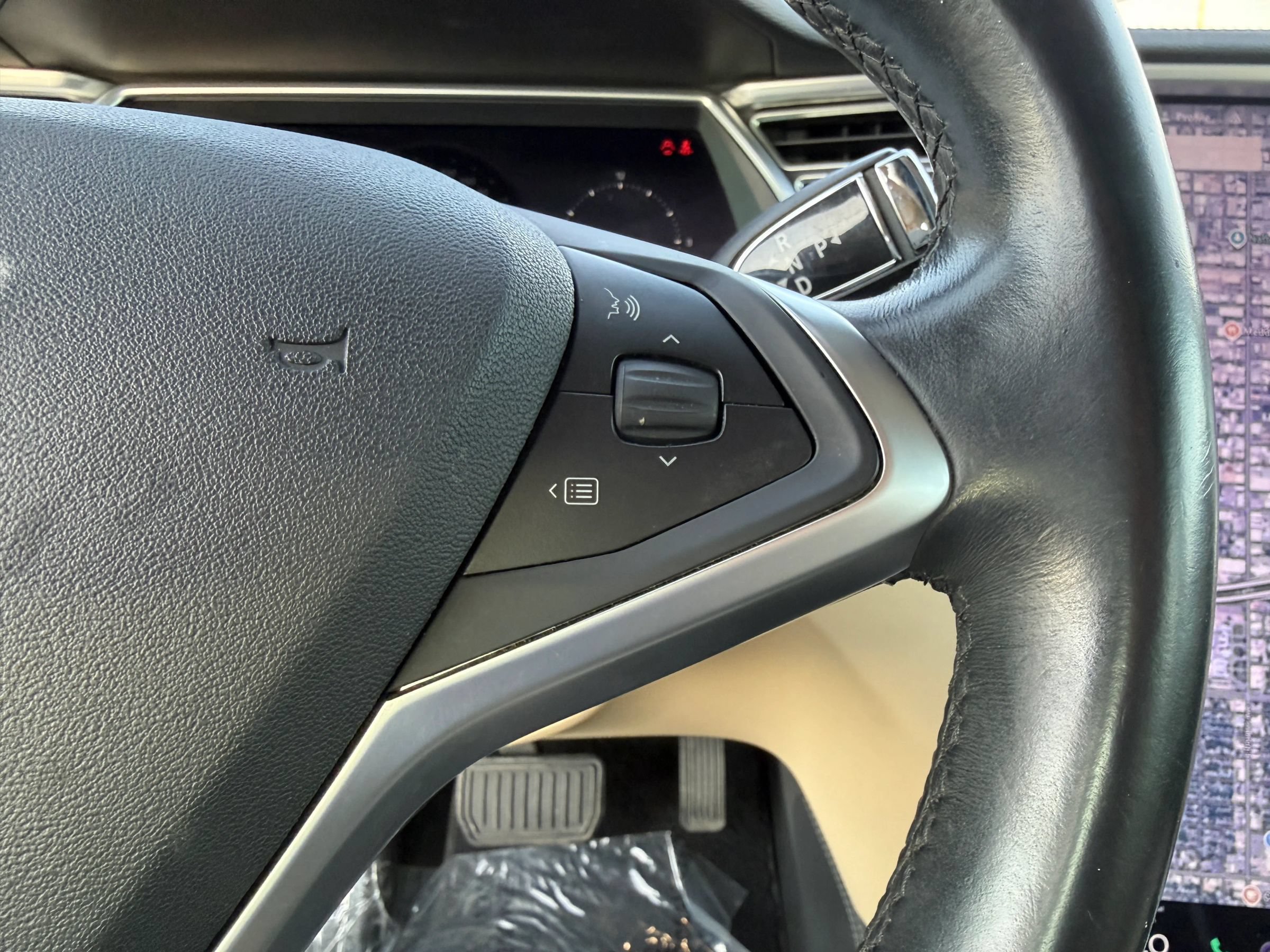 Used 2013 Tesla Model S RWD image 13