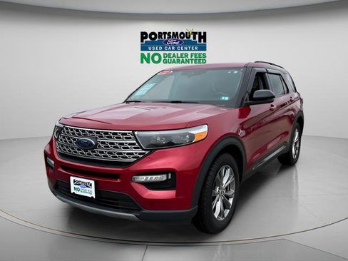 Used 2022 Ford Explorer Limited w/ Equipment Group 301A AWD/4WD image 14