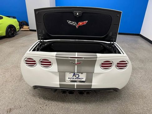 Used 2013 Chevrolet Corvette Grand Sport w/ 4LT Preferred Equipment Group RWD image 25