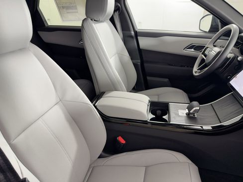 New 2026 Land Rover Range Rover Velar S image 28