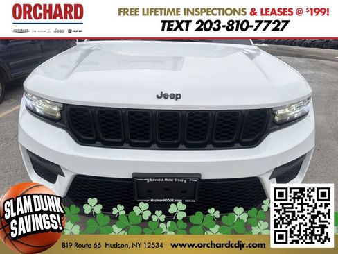 Used 2023 Jeep Grand Cherokee Altitude image 8