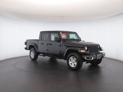 Used 2022 Jeep Gladiator Sport image 31