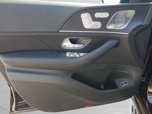 Certified 2026 Mercedes-Benz GLS 450 4MATIC image 34
