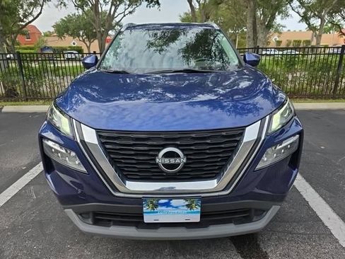 Used 2023 Nissan Rogue SV w/ SV Premium B Package AWD/4WD image 2