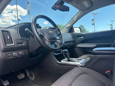 Used 2017 Chevrolet Colorado LT w/ LT Convenience Package AWD/4WD image 22