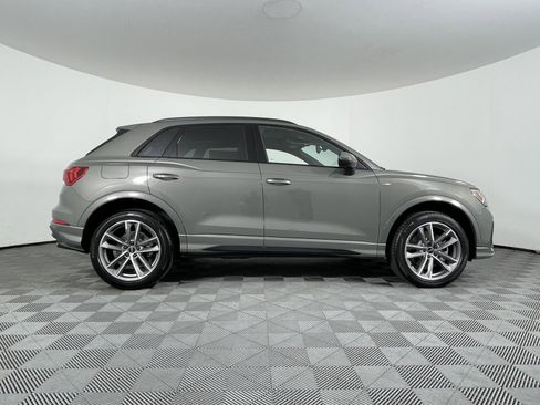 New 2025 Audi Q3 2.0T Premium image 18