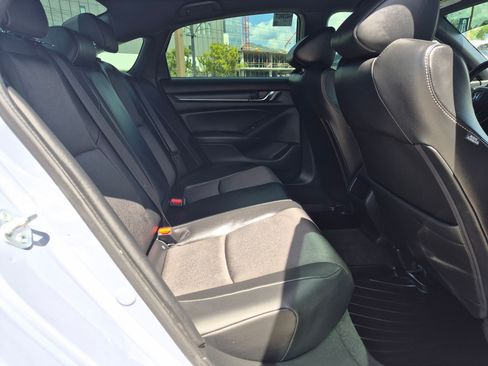 Used 2022 Honda Accord Sport image 29