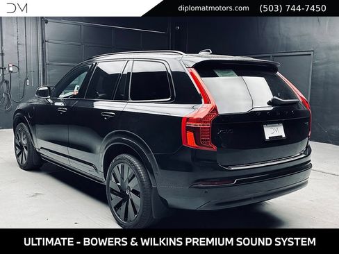 Used 2024 Volvo XC90 T8 Ultimate AWD/4WD image 5