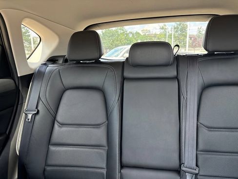 Used 2025 MAZDA CX-5 AWD 2.5 S w/ Preferred Package image 19