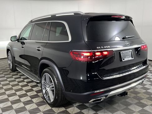 Used 2026 Mercedes-Benz GLS 450 4MATIC image 19