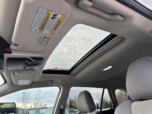 Used 2024 Subaru Outback Premium image 22