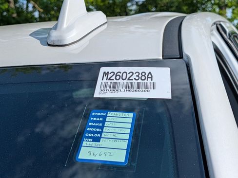 Used 2021 GMC Sierra 1500 SLT w/ SLT Premium Plus Package AWD/4WD image 39