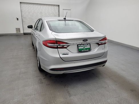 Used 2017 Ford Fusion Energi SE image 6