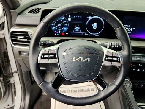 Used 2025 Kia Telluride SX Prestige X-Pro AWD/4WD image 13