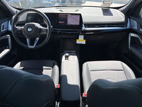 Used 2025 BMW X1 xDrive28i w/ Convenience Package image 6