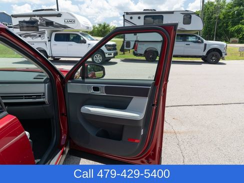 Used 2026 Hyundai Santa Fe SEL AWD/4WD image 16
