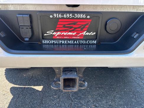 Used 2022 GMC Sierra 3500 Denali w/ Denali Ultimate Package image 32