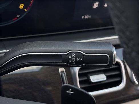 Used 2020 Mercedes-Benz GLE 350 image 18