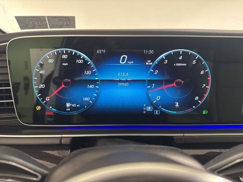 Used 2023 Mercedes-Benz GLE 350 4MATIC image 12