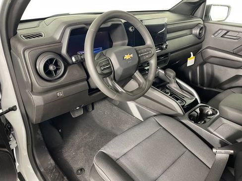 New 2026 Chevrolet Colorado W/T w/ WT Custom Package AWD/4WD image 3